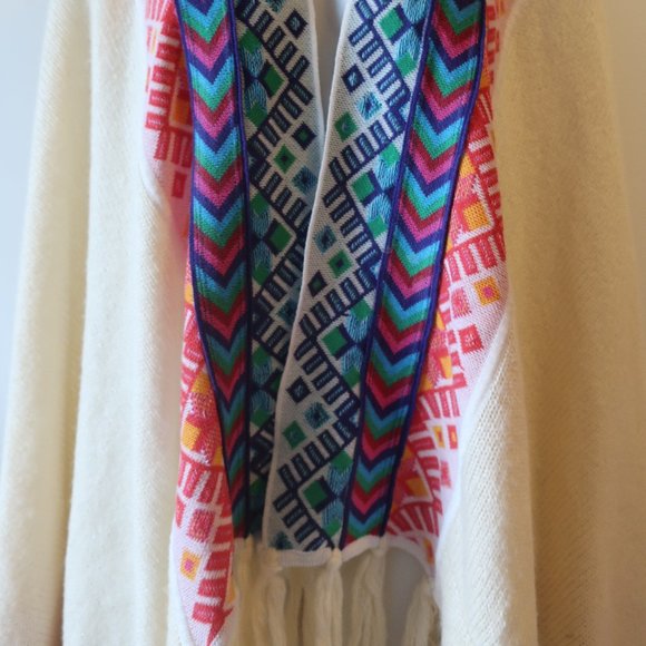 WOMENS JEN'S PIRATE BOOTY CRAM MULTICOLOR FRINGED WRAP PONCHO SHAWL OS * - Picture 8 of 13